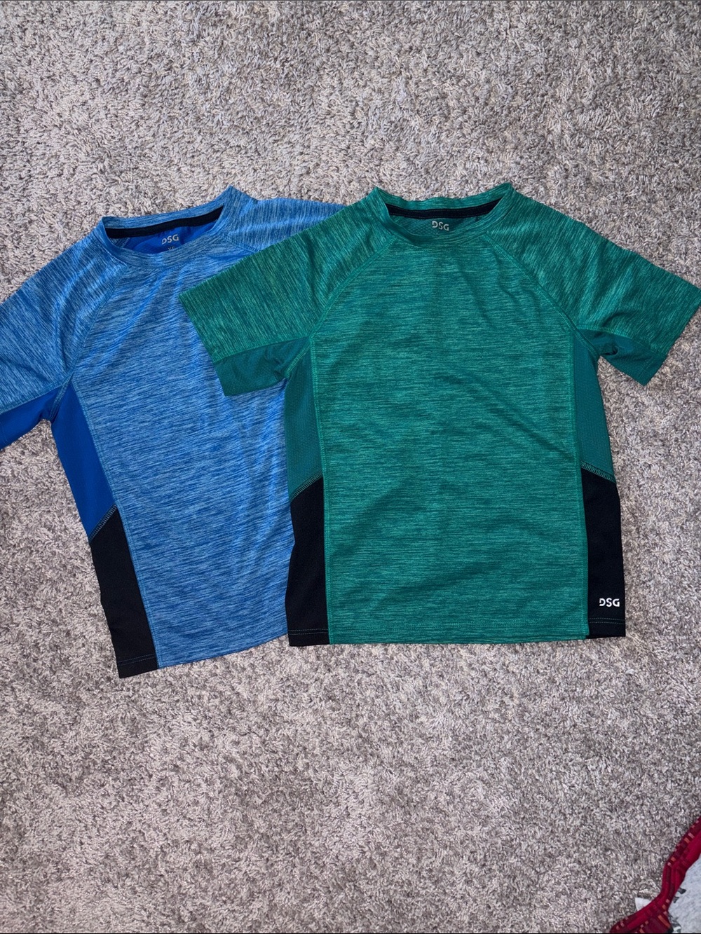 DSG Green and Blue Performance Shirt. 6-7